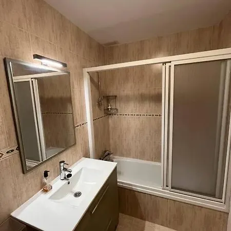 Centro De Apartment Comillas