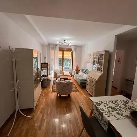 Centro De Apartment Comillas
